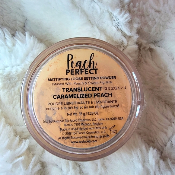 💥DISCONTINUED💥 Too Faced Peach Perfect Setting Powder NIB - Picture 3 of 8